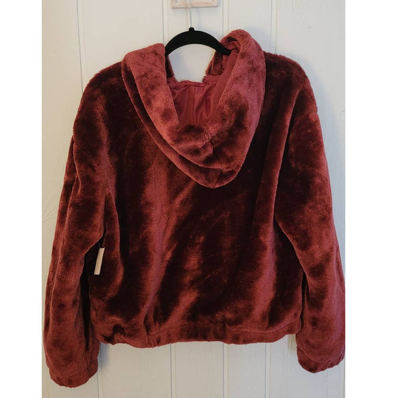 Juniors Faux-Fur Jacket - Super Soft & Comfy - NWT - Picture 4 of 6